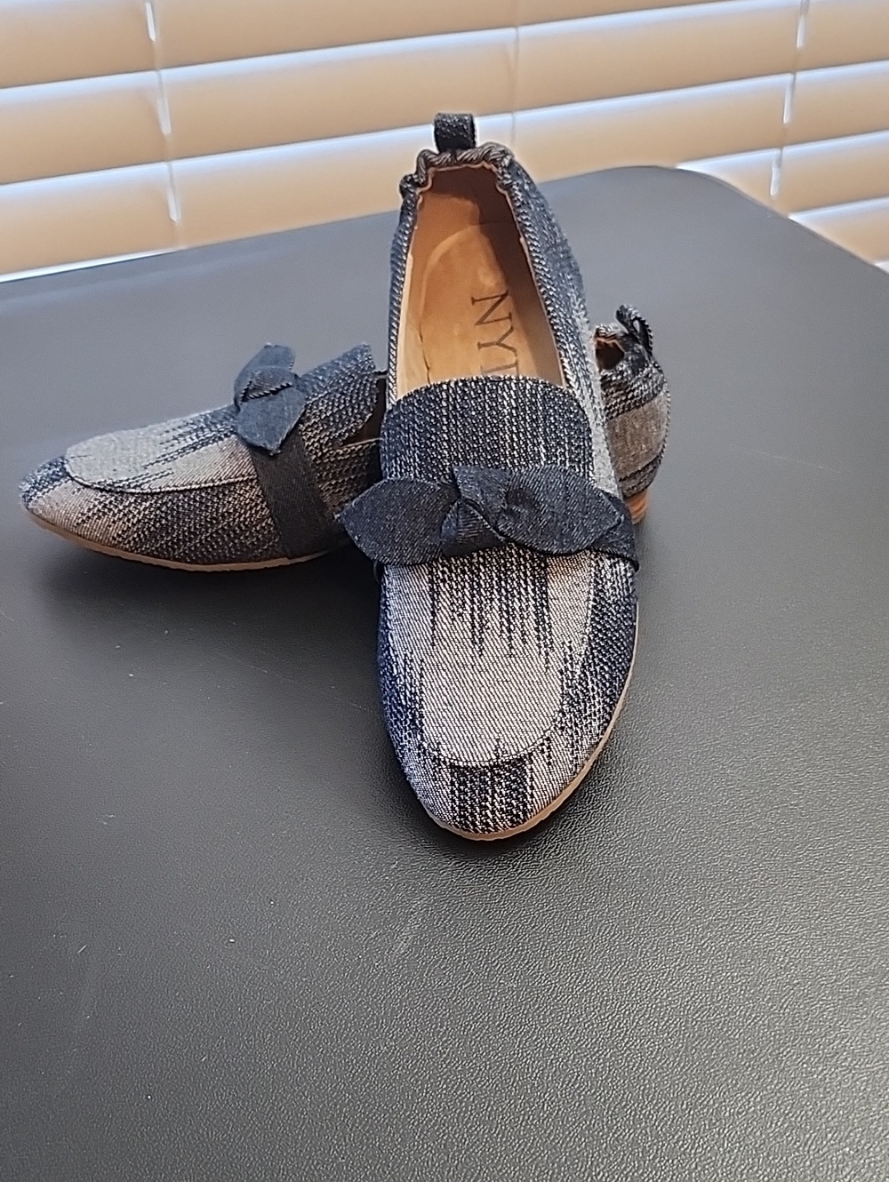NYDJ Black and Gray Patterned Bow Loafers NWOT